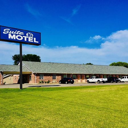 Suite 16 Motel Gore Екстер'єр фото